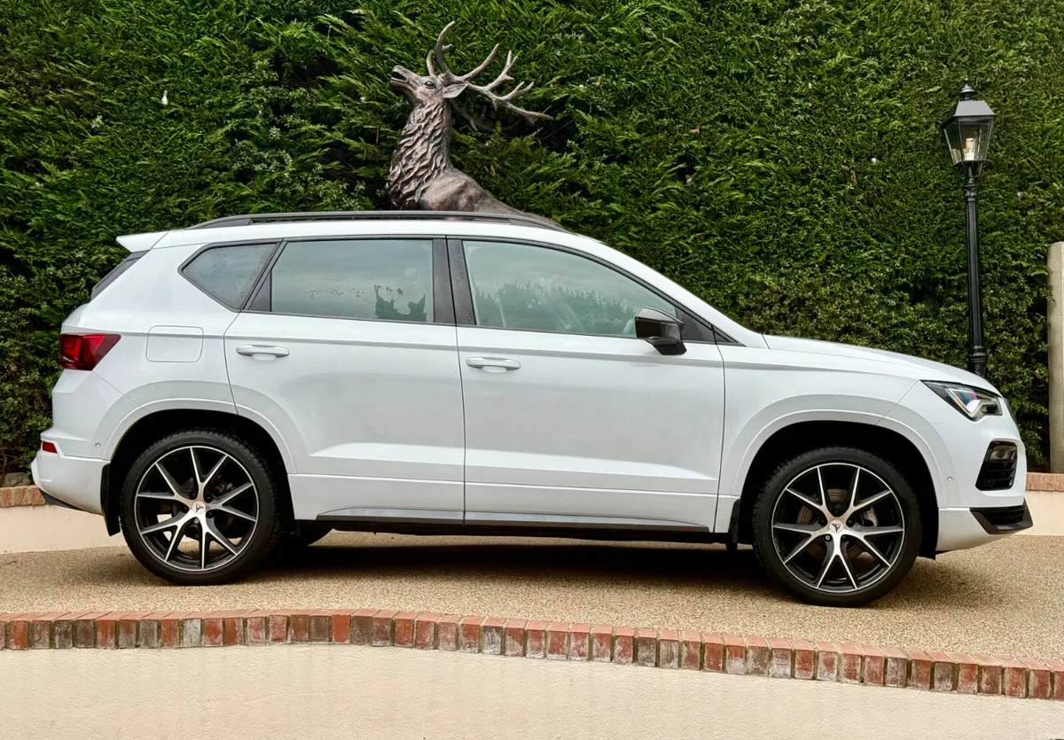 242 Cupra Ateca 1.5 TSI Auto Fully loaded as new - Image 3