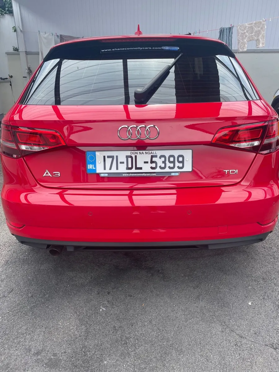 Audi A3 2017 - Image 2