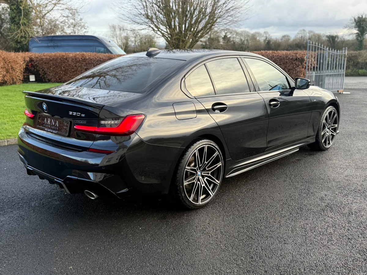 2021 BMW 3-Series M-Sport M-Performance - Image 5