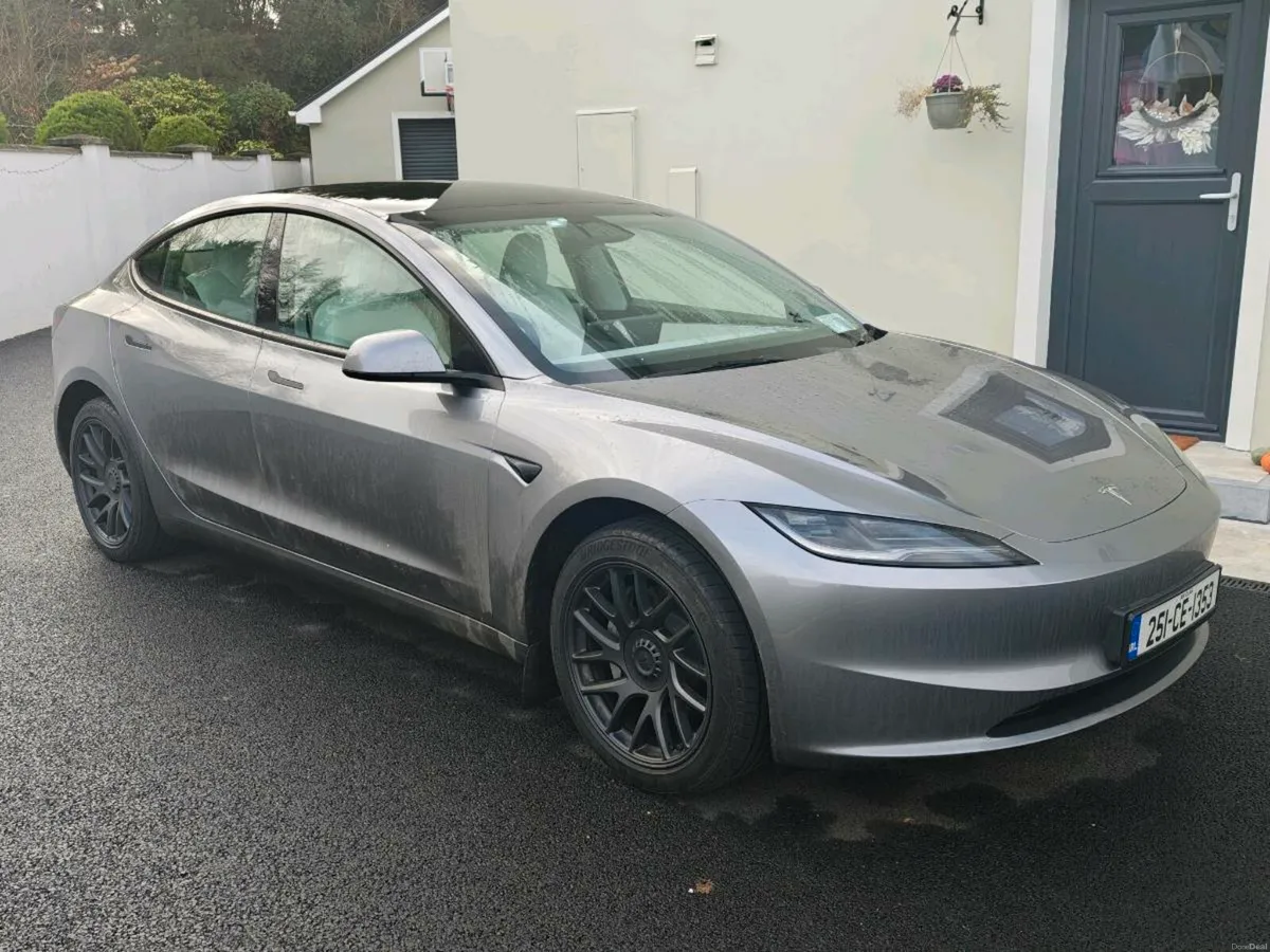 Long Range Tesla Model 3 2025 80KW - Image 1
