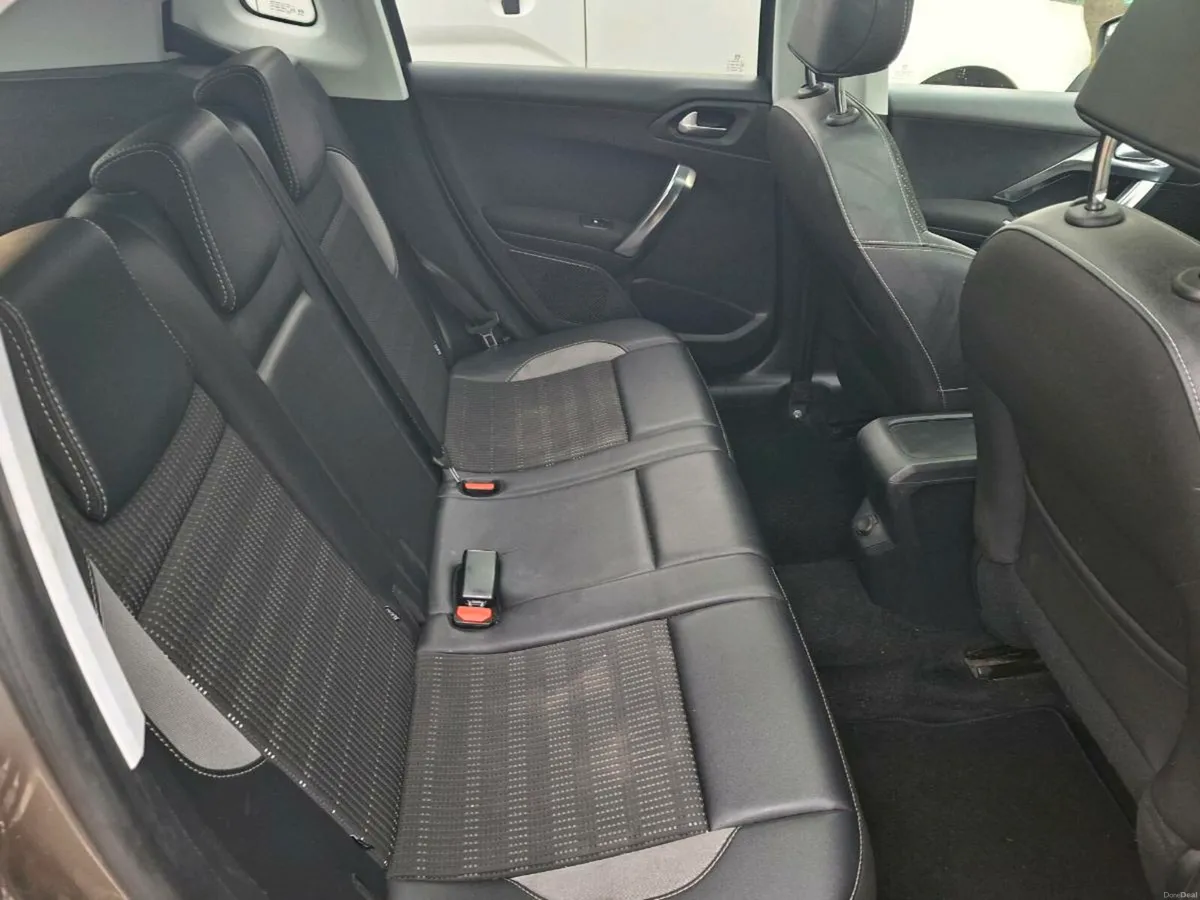 Peugeot 2008 Allure, Automatic - Image 3