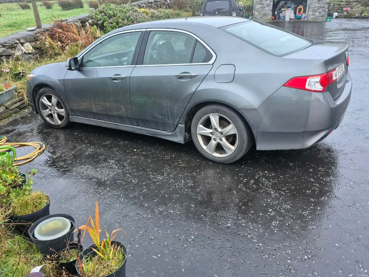 Honda Accord 2011 2.2l Dsl - Image 2