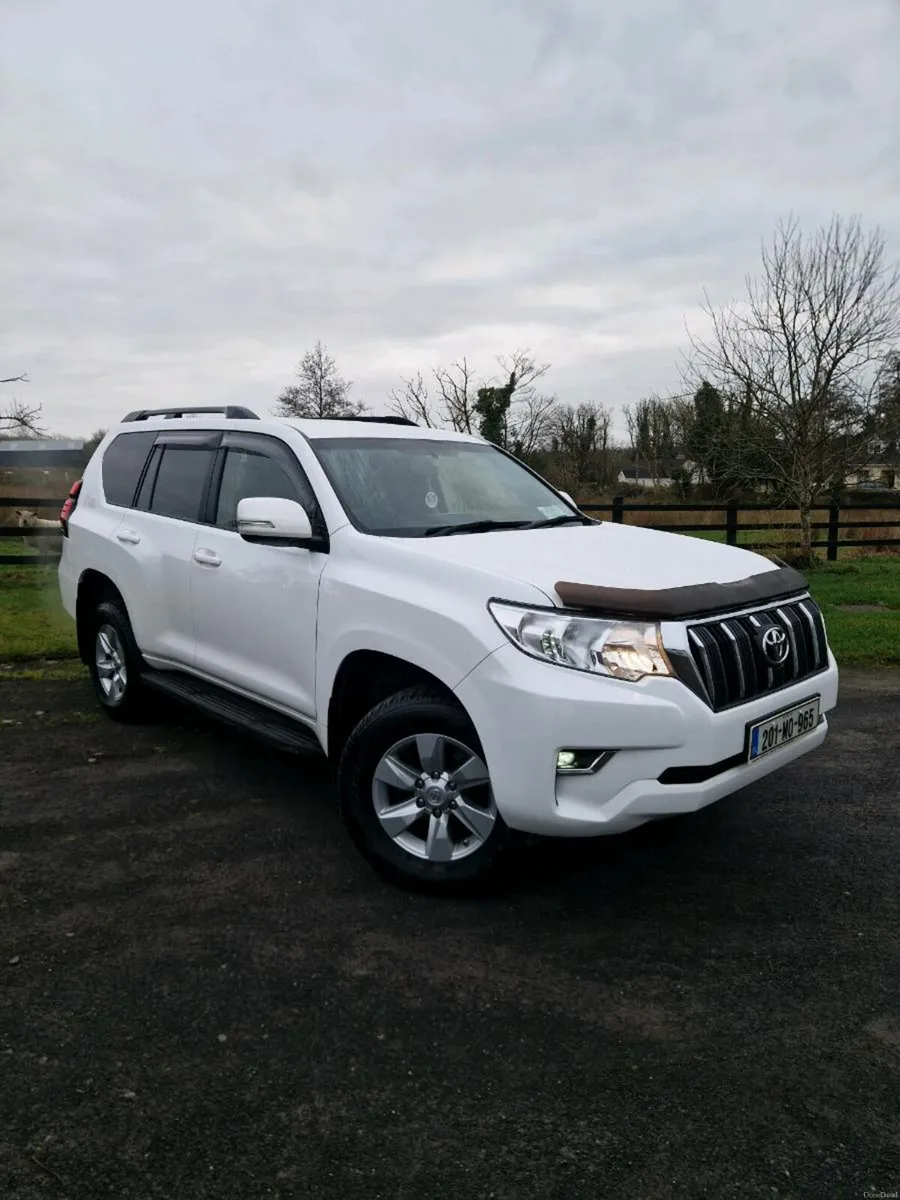 Toyota Landcruiser LWB Commercial - Image 2