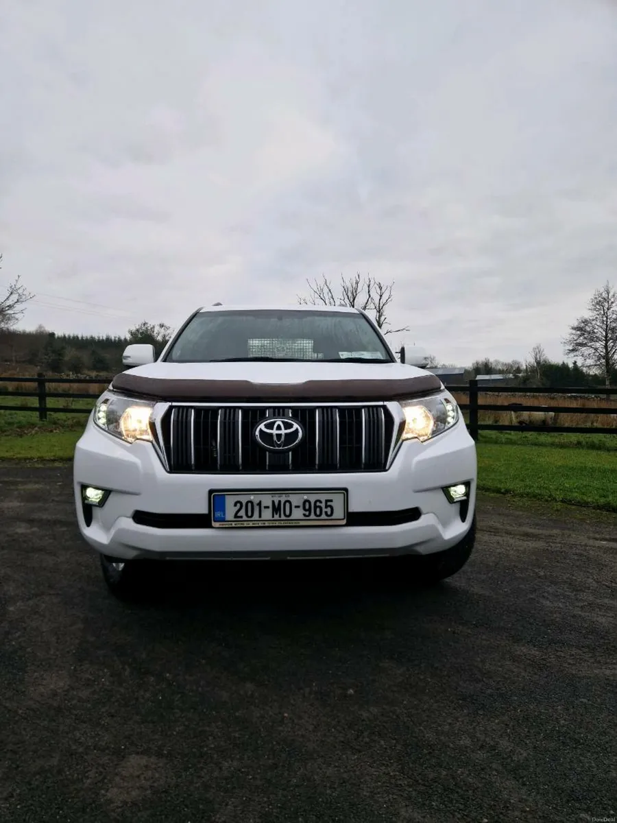 Toyota Landcruiser LWB Commercial - Image 4