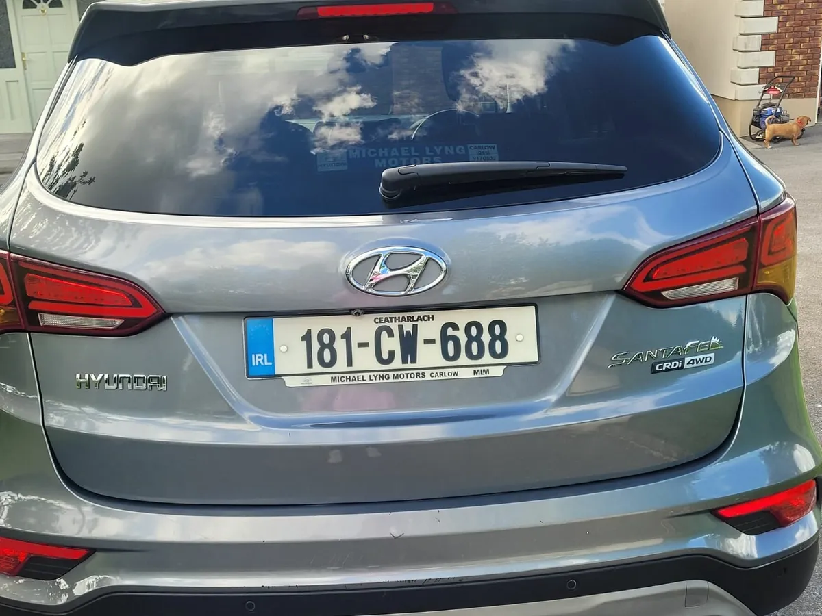 Hyundai Santa Fe 2018 - Image 3