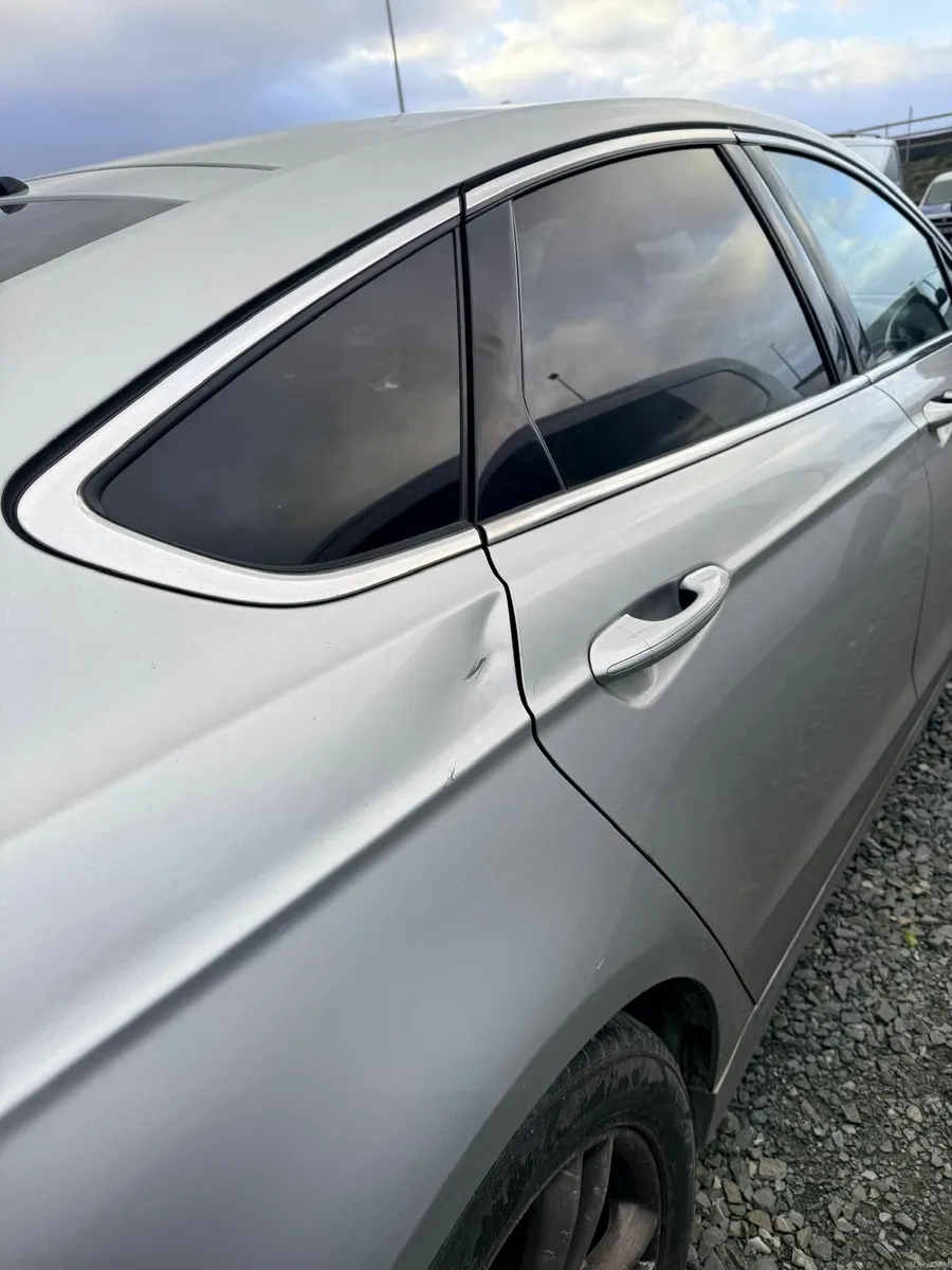 Ford Mondeo 2020 - Image 4