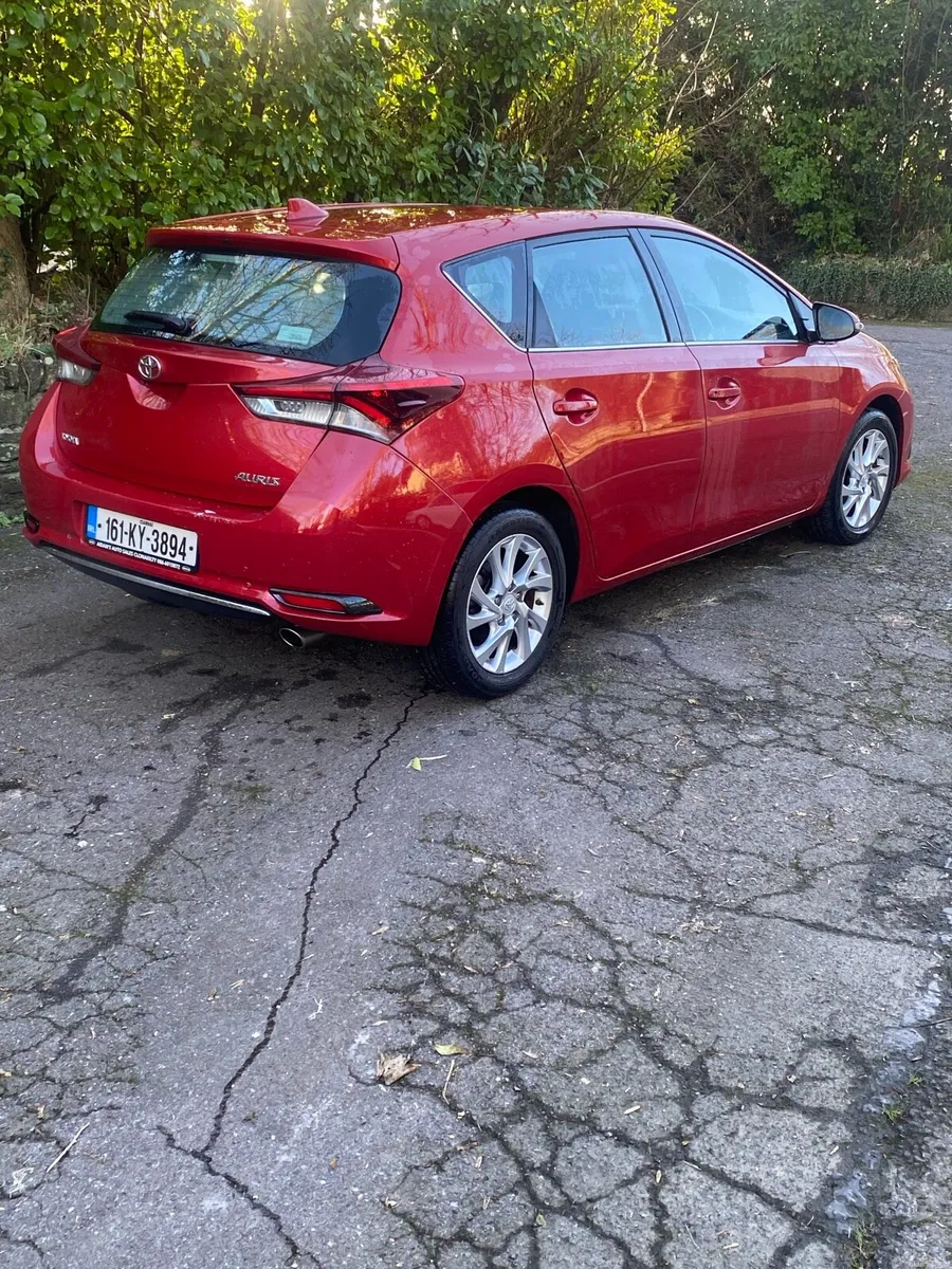 TOYOTA AURIS 1.6 DIESEL LUNA - Image 3