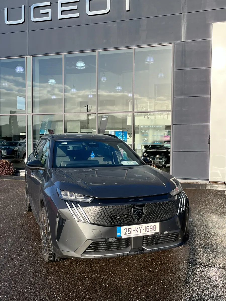 Peugeot 5008 2025 - Image 1