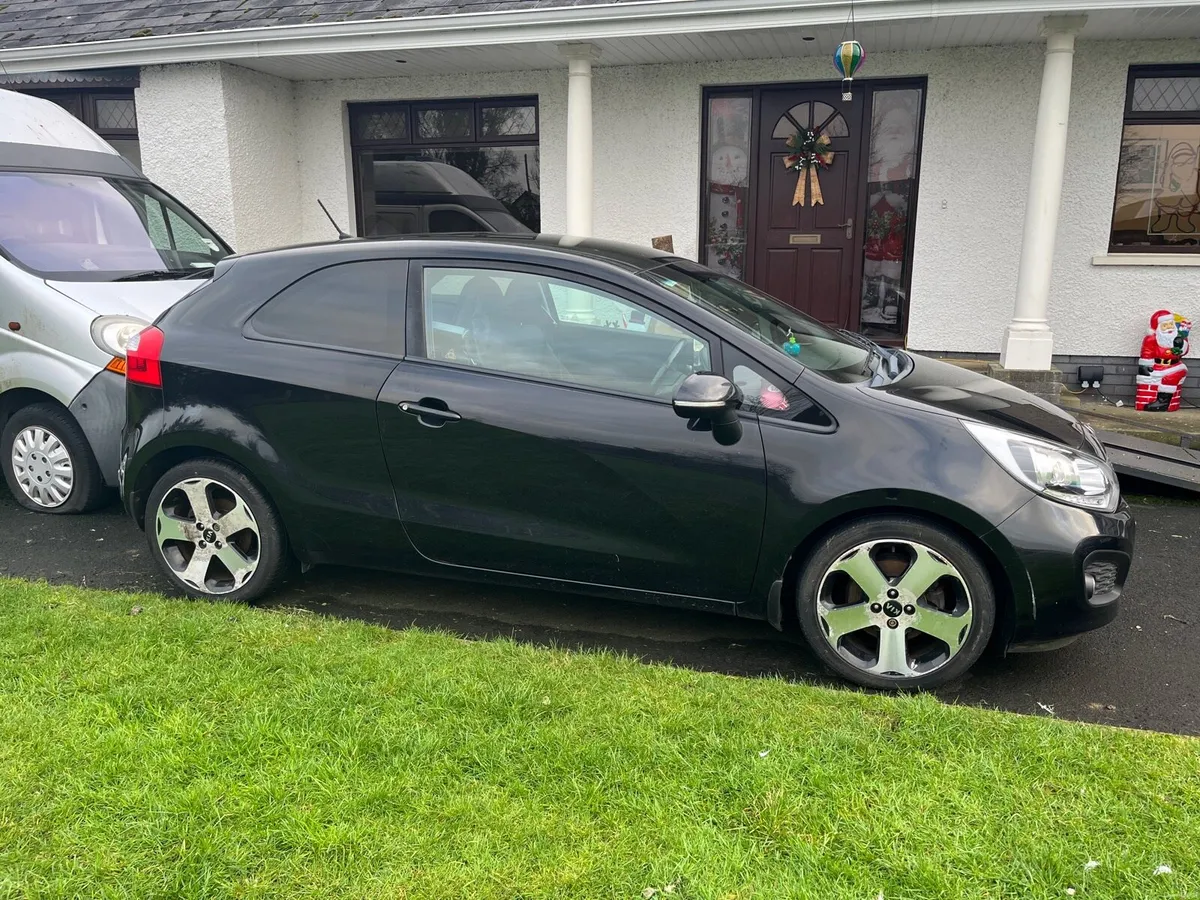 Kia Rio eco CDRI 3 2014 - Image 3