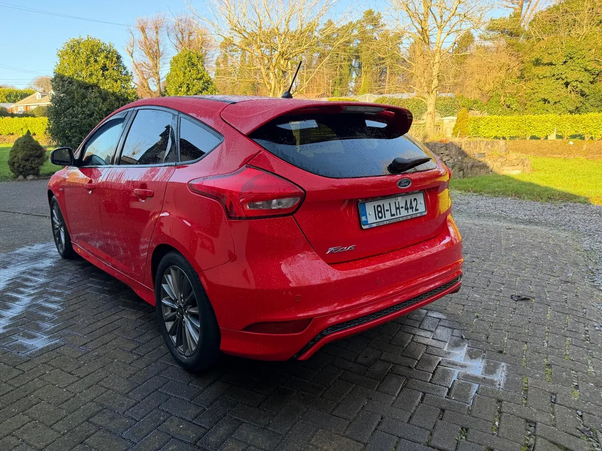2018 Ford Focus 1.5TDCI ST Line 120PS - Image 4
