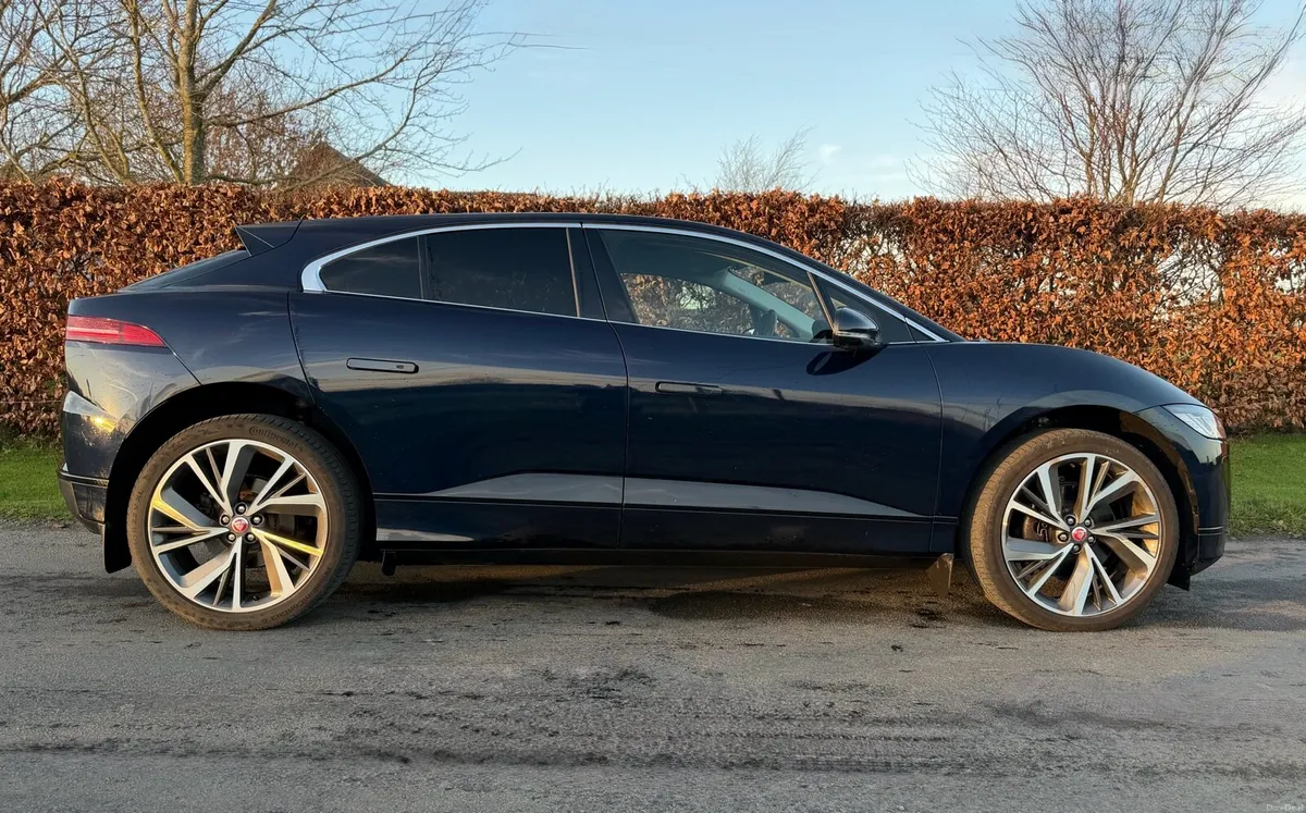 2022 Jaguar iPace HSE - Highest Spec - Image 2
