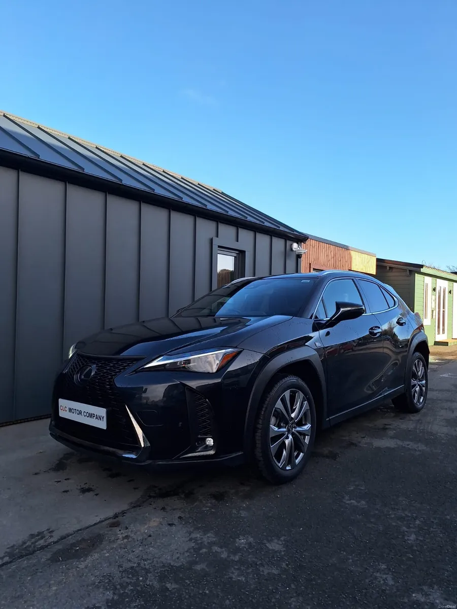 2023 lexus ux250h Fsport - Image 1