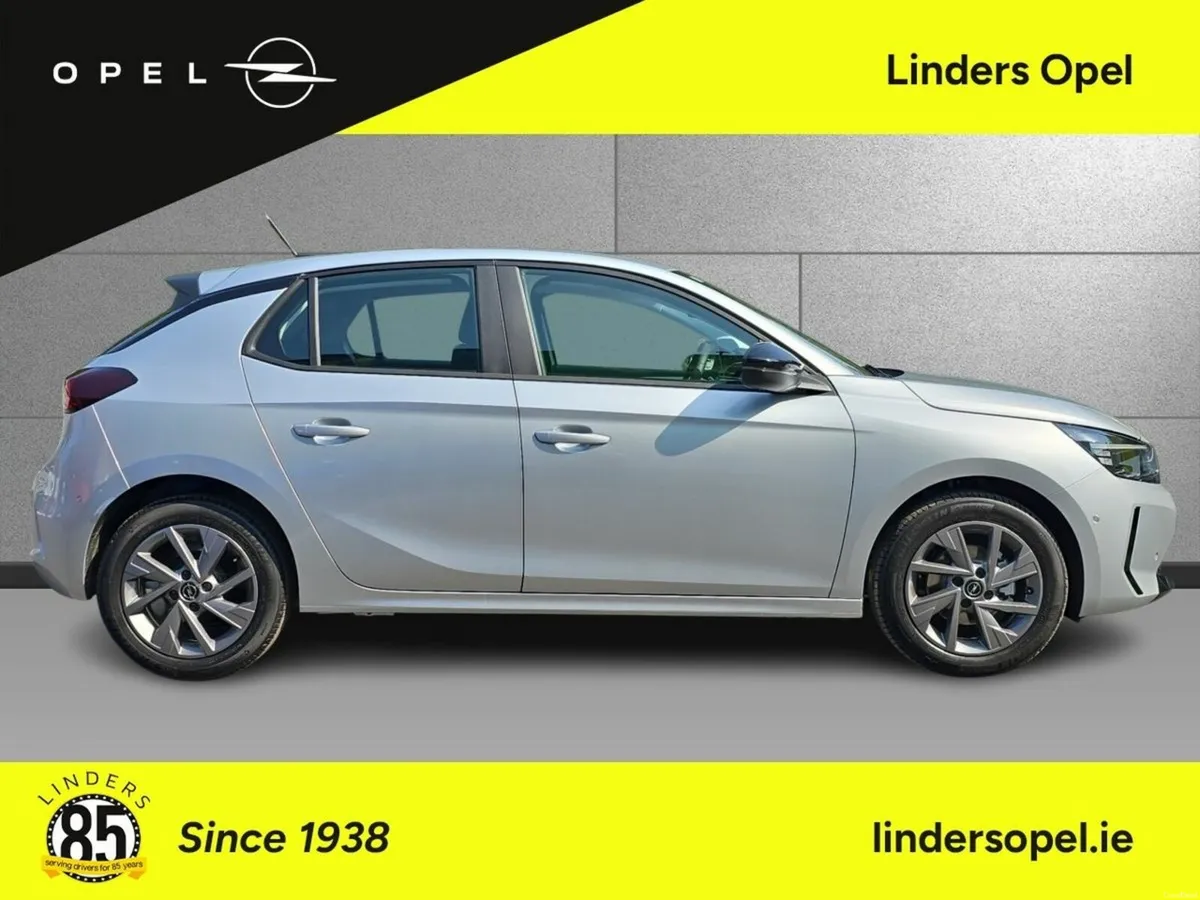 Opel Corsa Elegance, 1.2i Petrol - Image 4