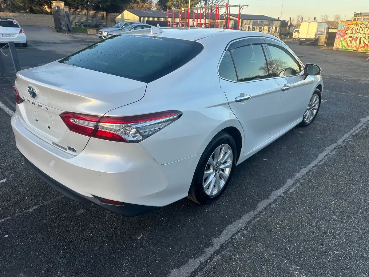 2020 Toyota Camry 2.5L fresh NctRd Tax Full optio - Image 4