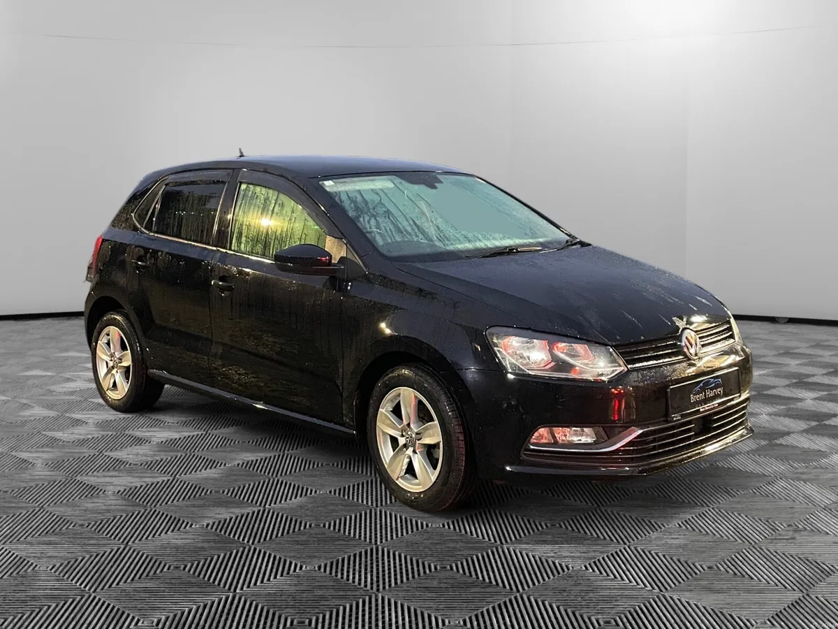 2015 VW POLO-DSG-LOW KM - Image 1