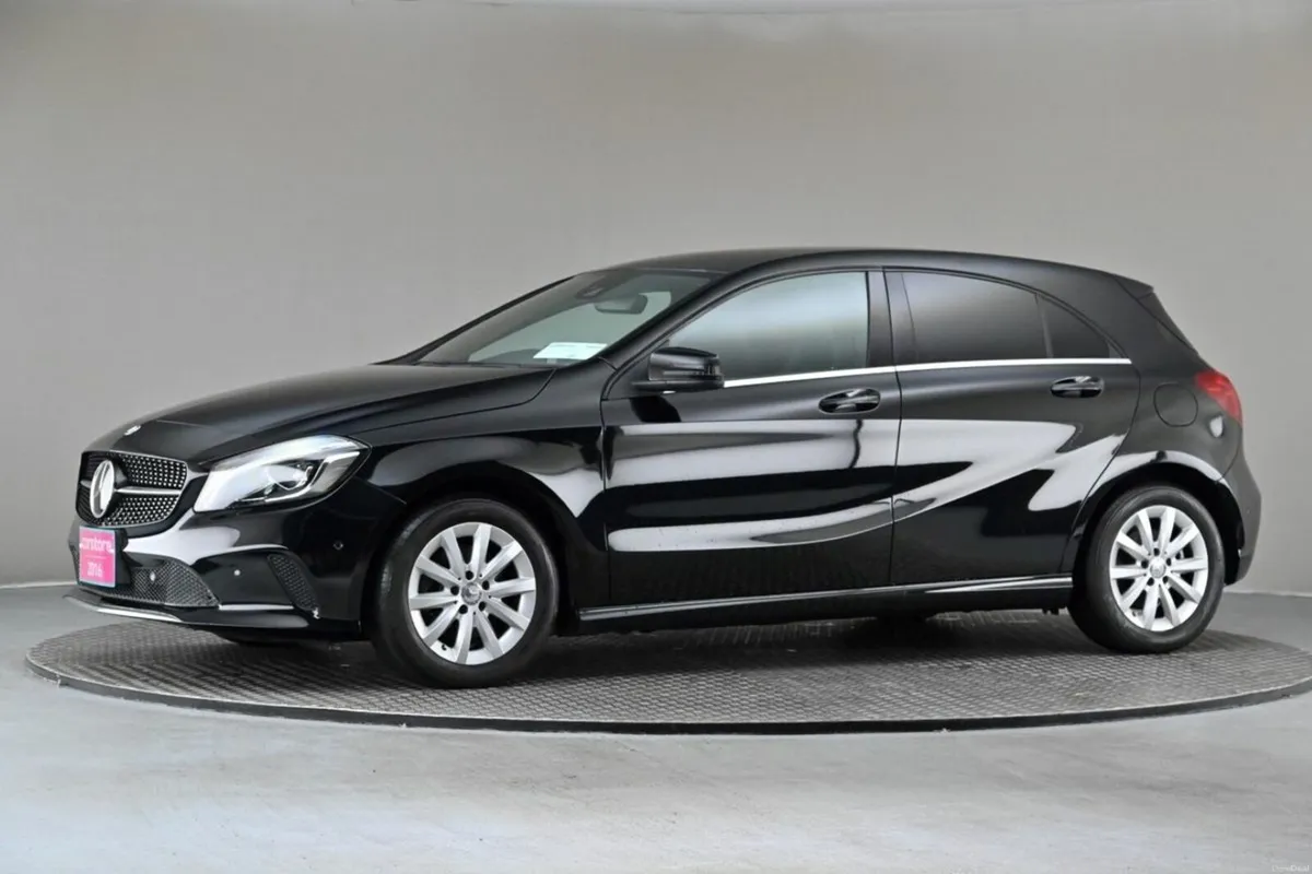 Mercedes-Benz A-Class A180  **HALF LEATHER MEMO SP - Image 3