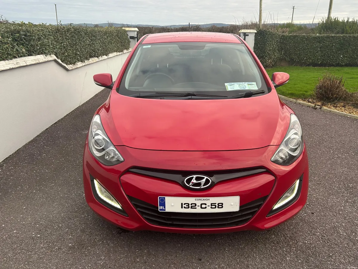 Hyundai i30 2013 low miles new nct - Image 2