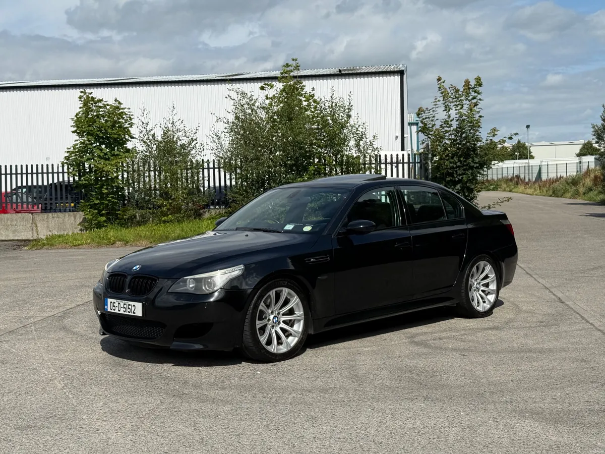 BMW M5 2005 - Image 3