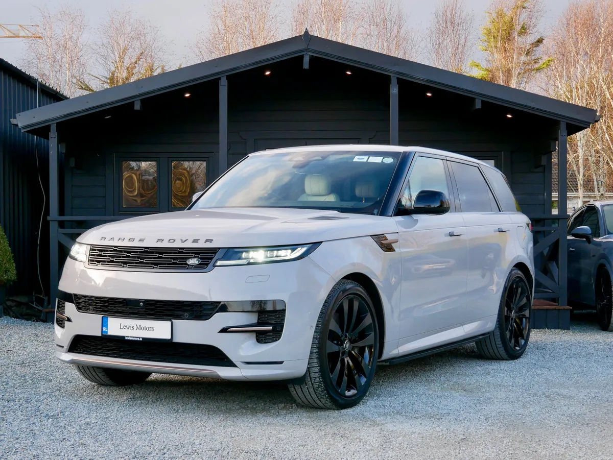2024 Range Rover Sport **DEPOSIT TAKEN** - Image 3