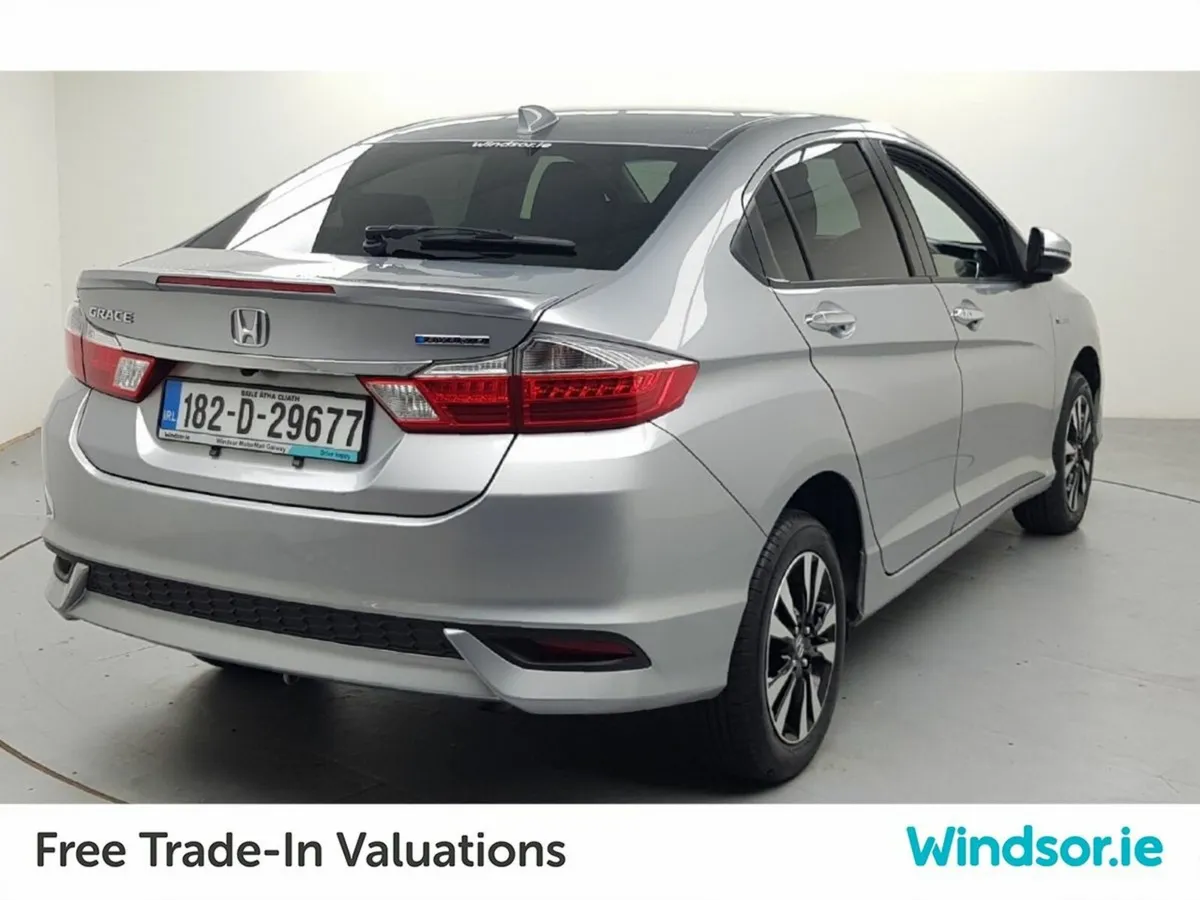 Honda Grace GRACE DAA-GM5 4 DR AUTO - Image 4