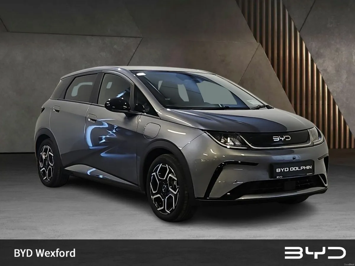 BYD DOLPHIN Design 60.4kWh - Image 1