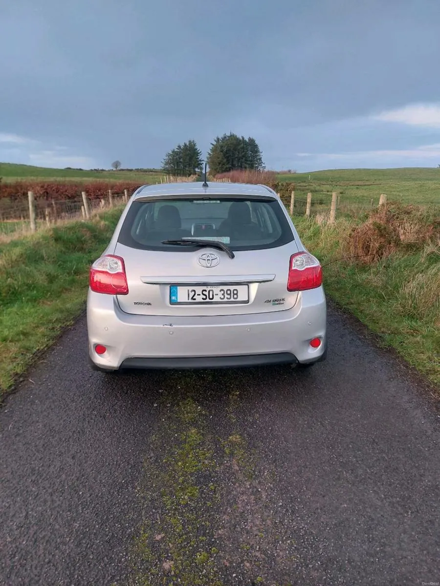 Toyota auris - Image 4