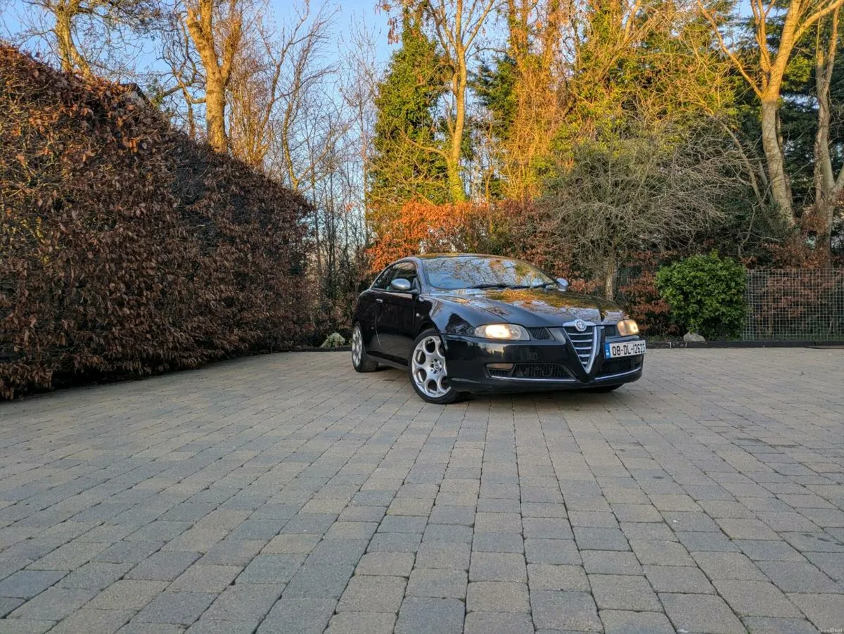 Alfa Romeo GT JTD Diesel - Image 1