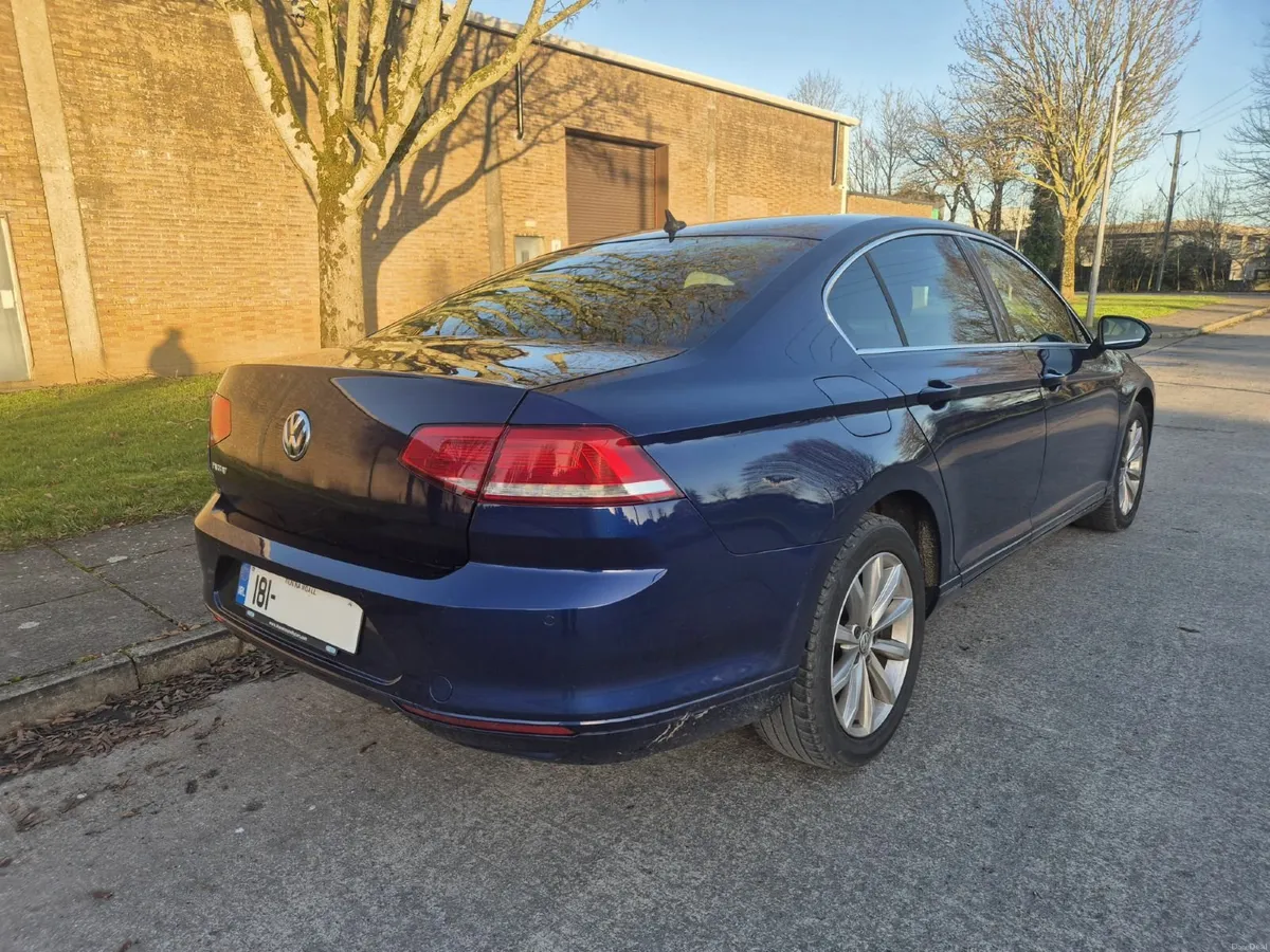 Passat 2018.  2.0 Tdi. Auto - Image 3