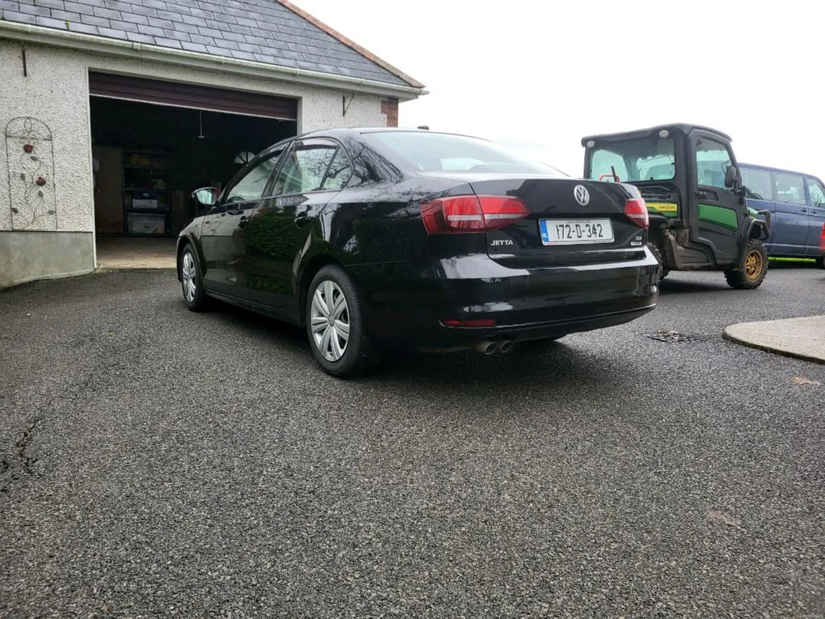 VW Jetta 2.0TDI - Image 4