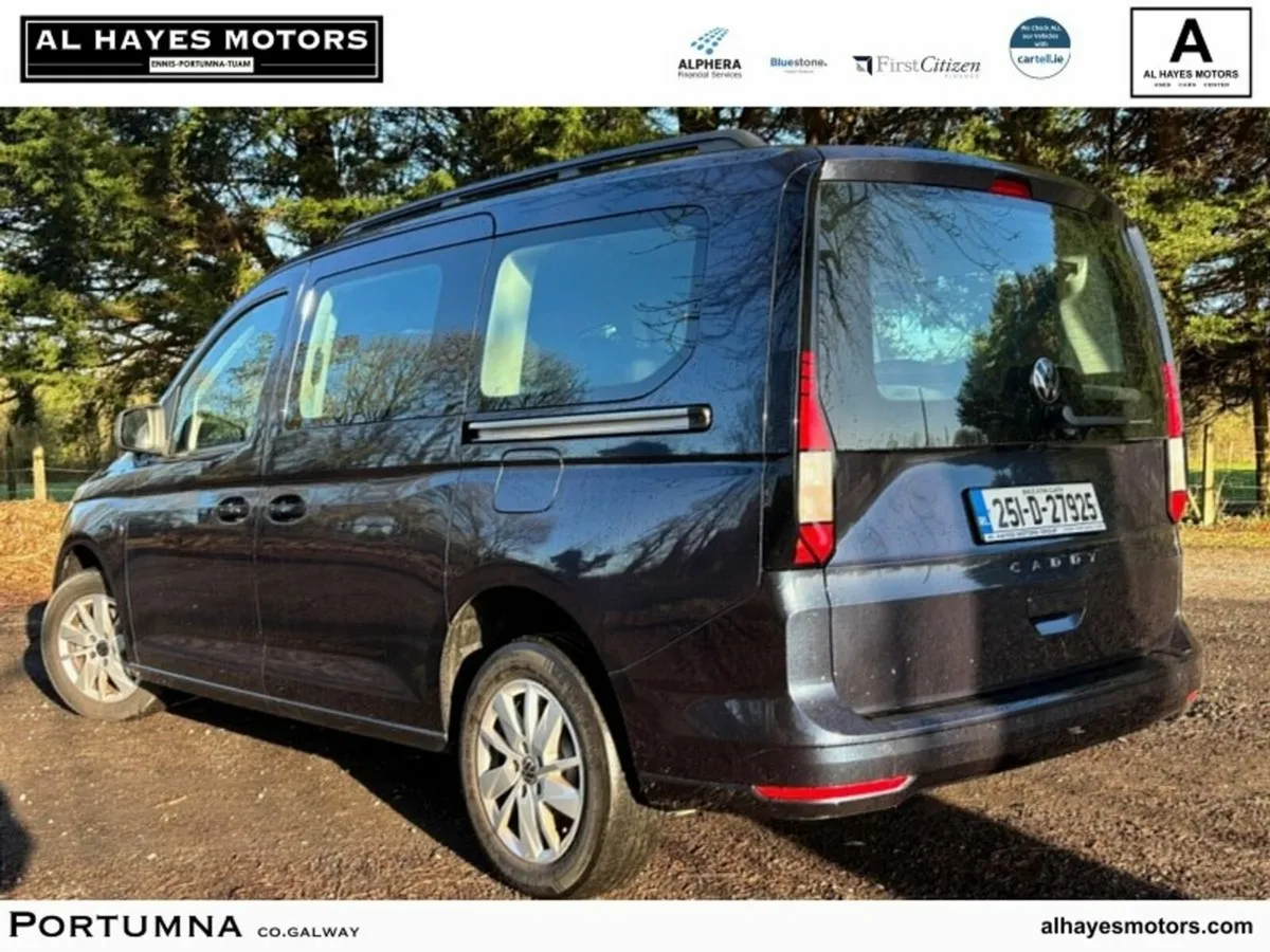 Volkswagen Caddy Maxi Life AUTOMATIC 7SEATER 2.0TD - Image 3