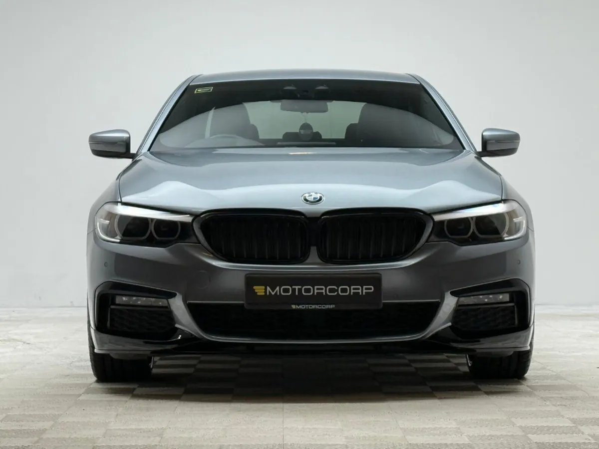 BMW 5-Series 530E M SPORT - Image 2