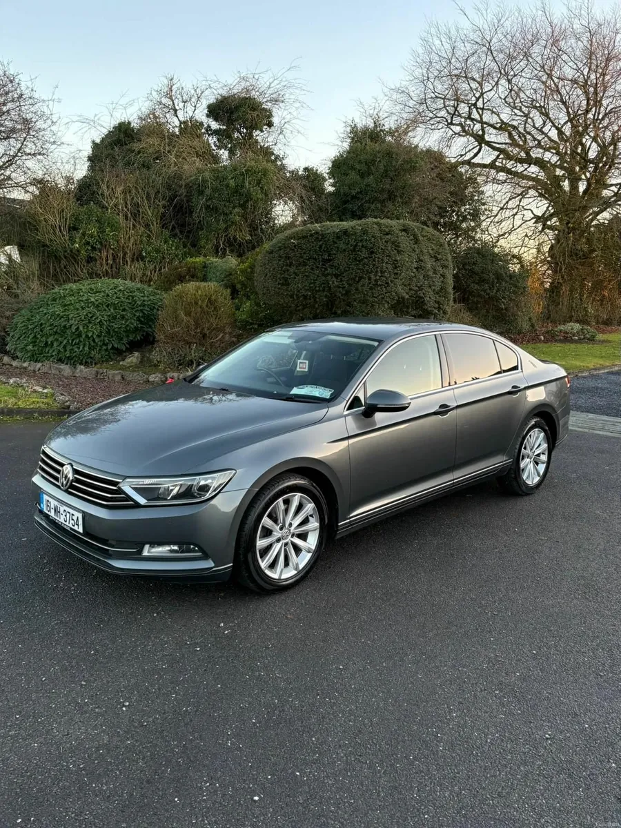 Volkswagen Passat 2016 - Image 1