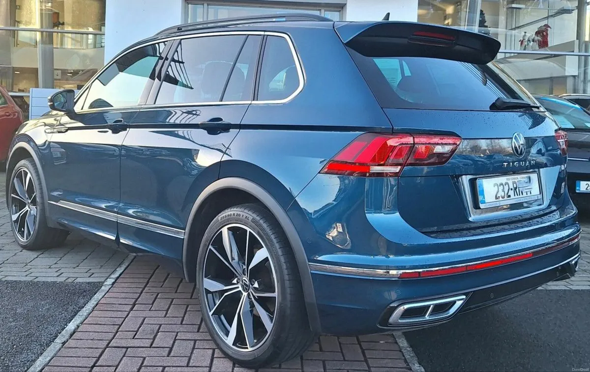 Volkswagen Tiguan R-Line 2.0 TDI 150HP DSG **REAR - Image 4