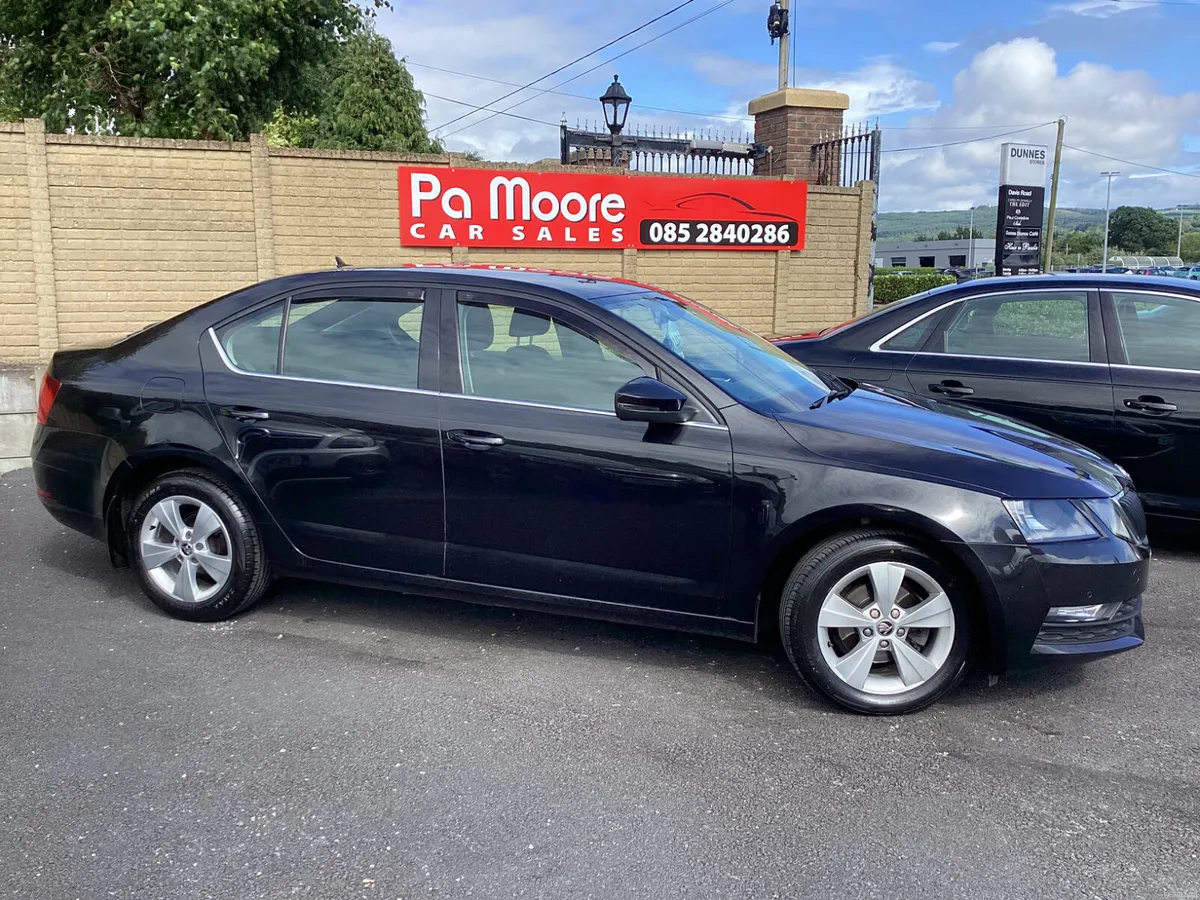 Skoda Octavia ** FROM €65 p/w - Image 3