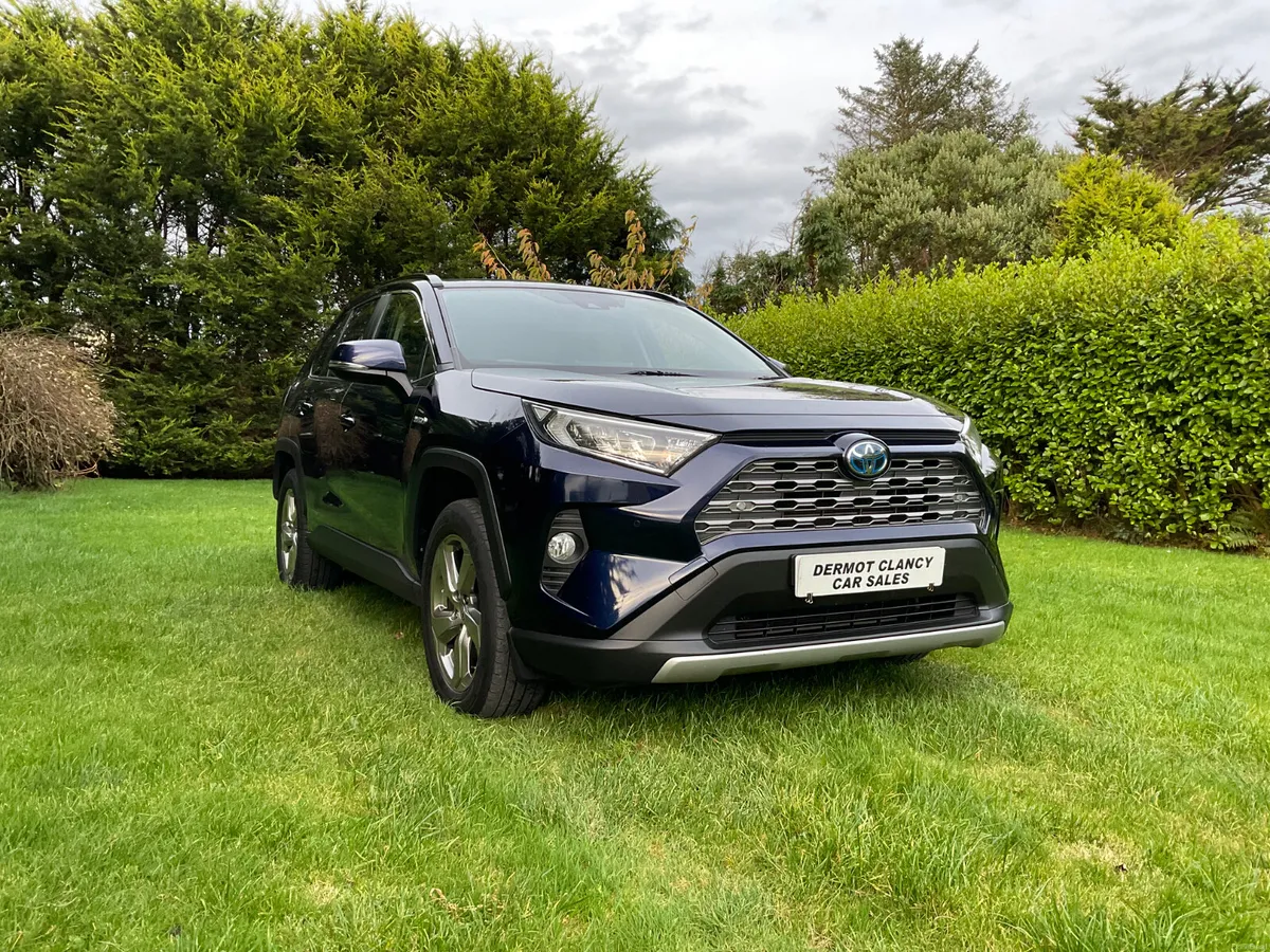 2021 Toyota RAV4 2.5 self charging hybrid - Image 4