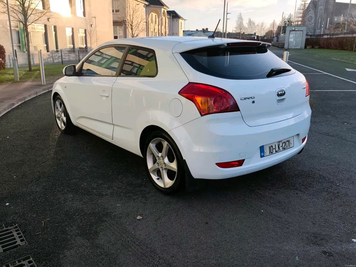 Kia ceed diesel - Image 4