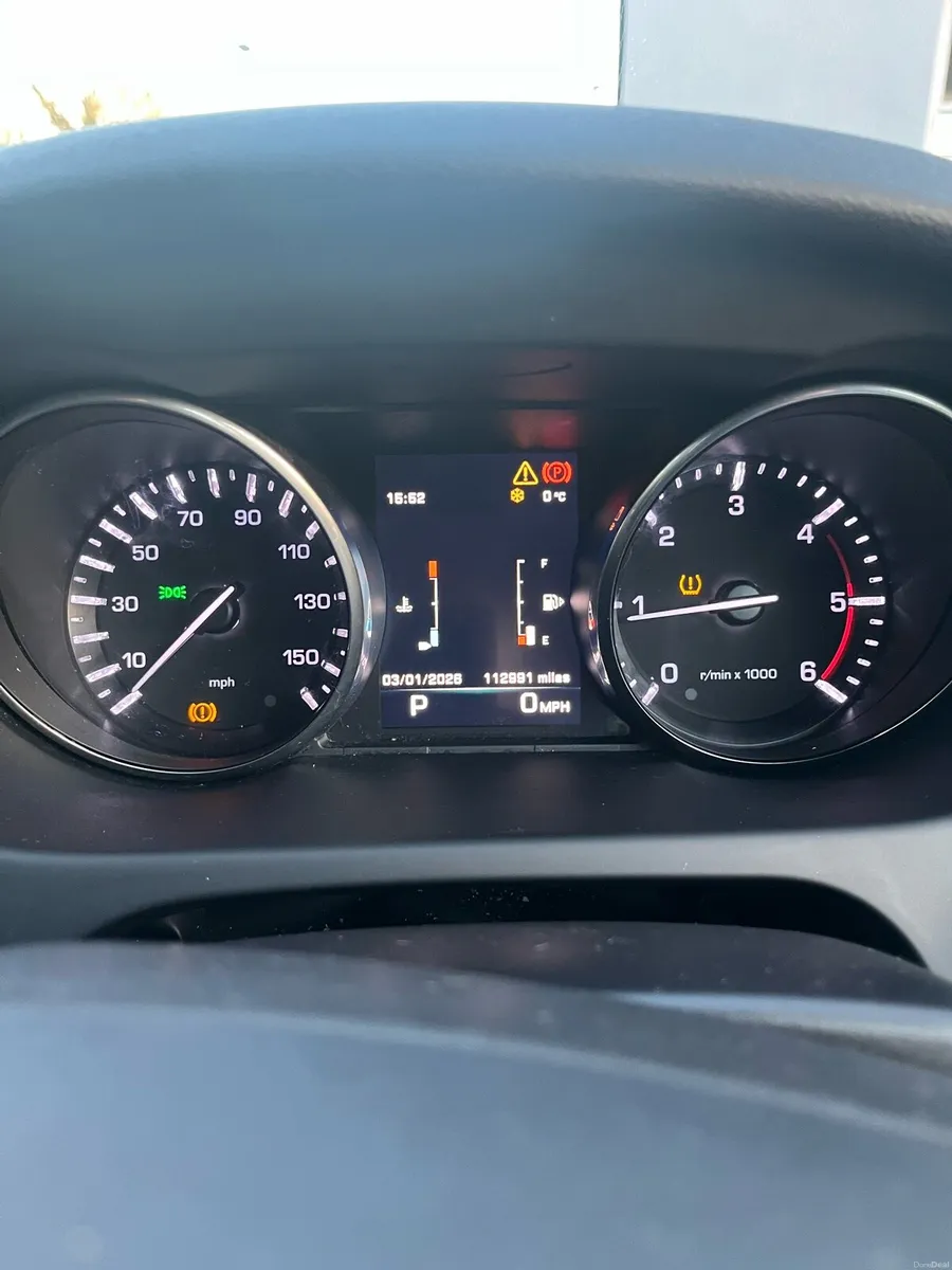 Range Rover Discovery Sport 2016 7 seater - Image 3