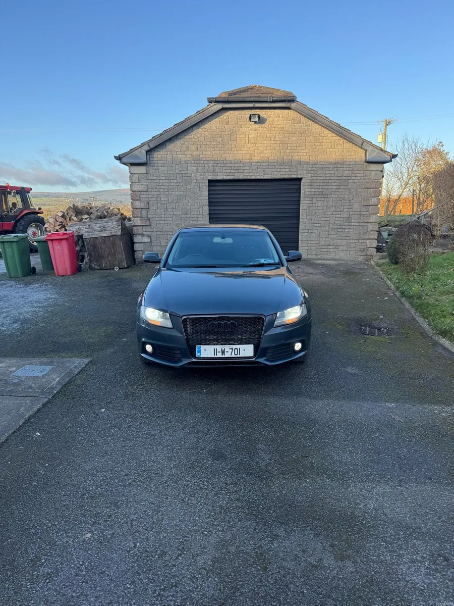 Audi A4 2011 - Image 1