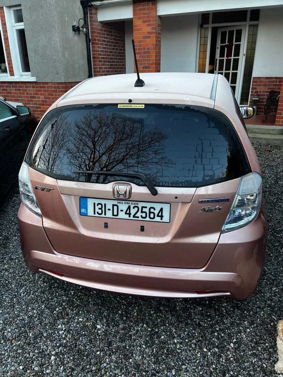 Honda Fit 2013 Pink - Image 3