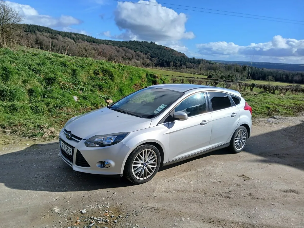 Ford Focus 2012 - Image 1