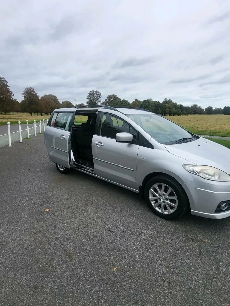 Lovely Clean 7 Seater - Image 3