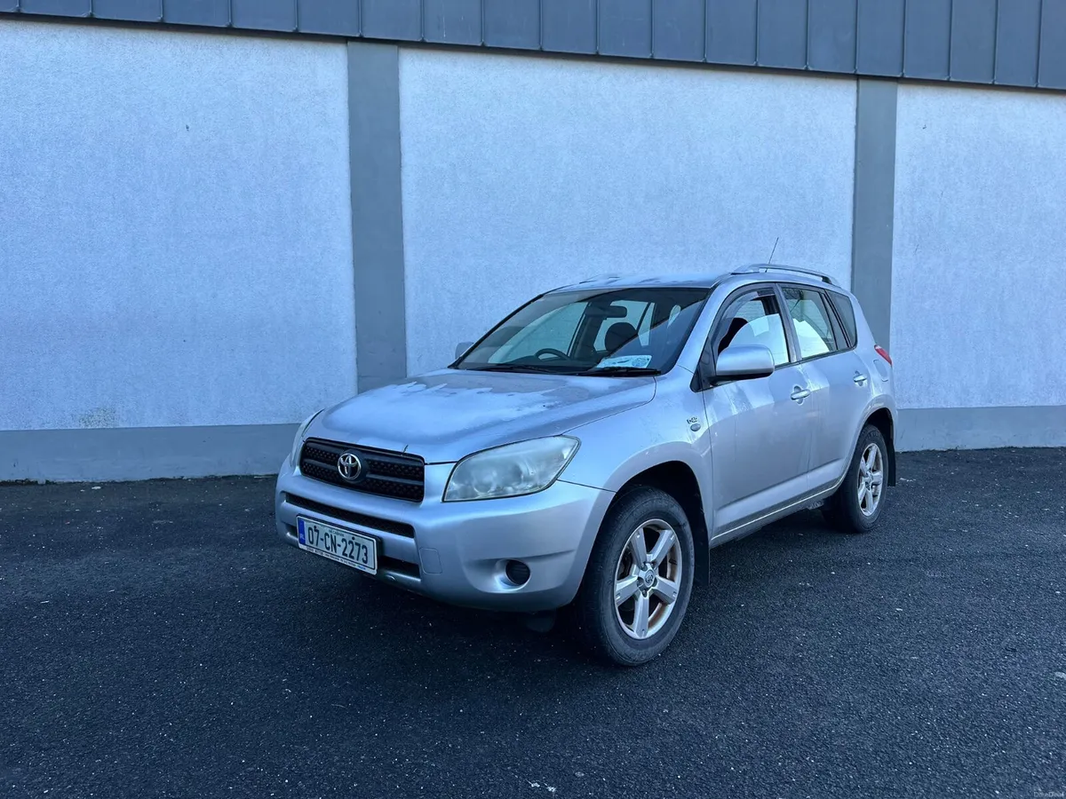 Toyota RAV4 2007 four-wheel-drive 2.2d 4x4 - Image 2