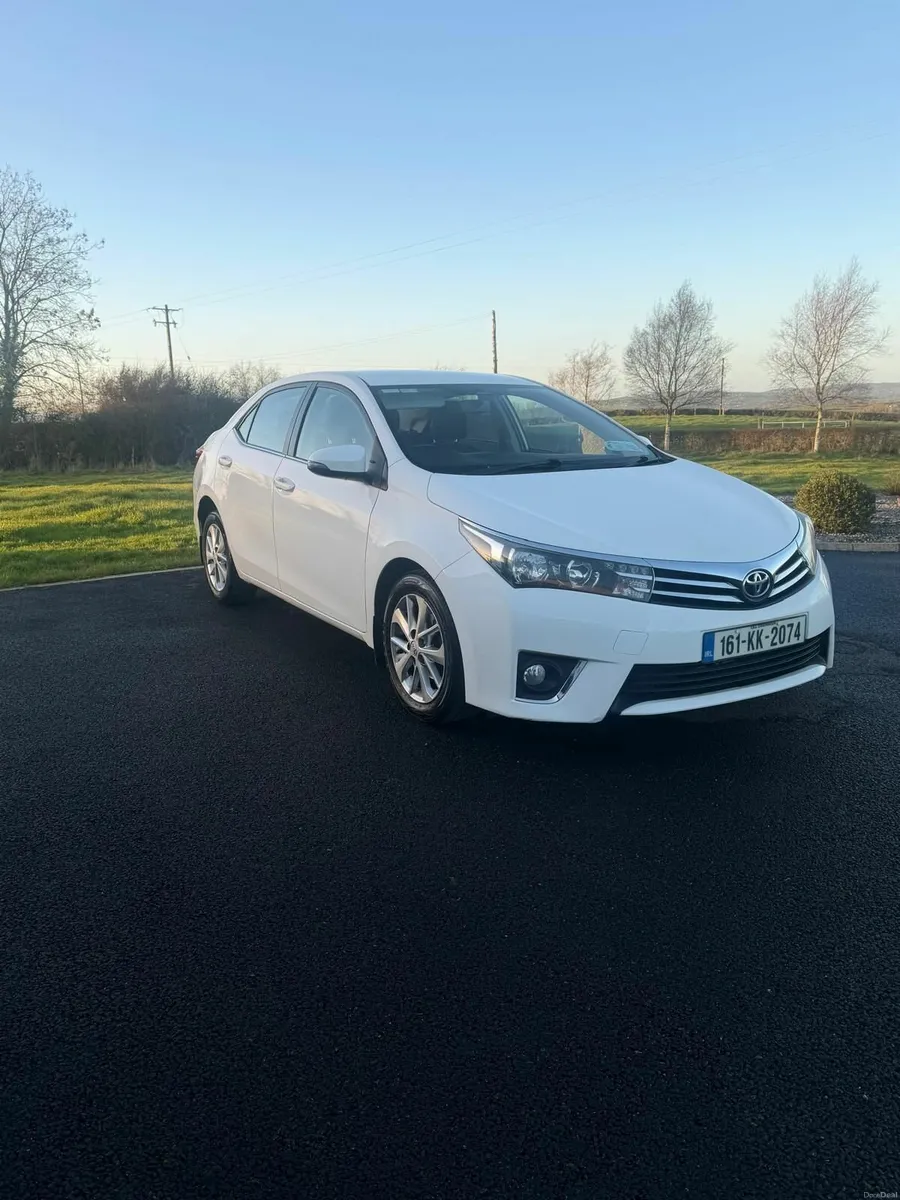 Toyota Corolla 2016 - Image 1