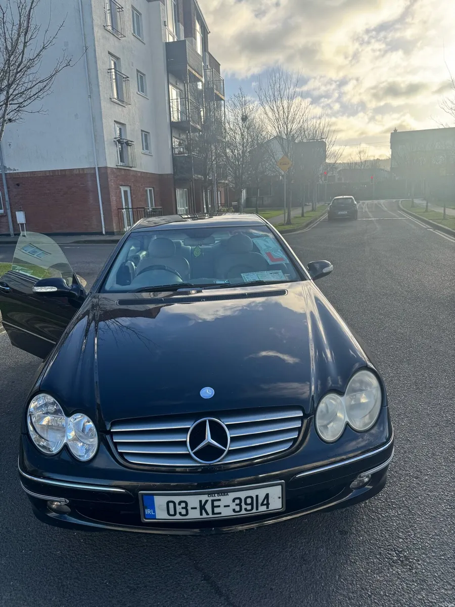 Mercedes-Benz CLK300 kompressor - Image 2