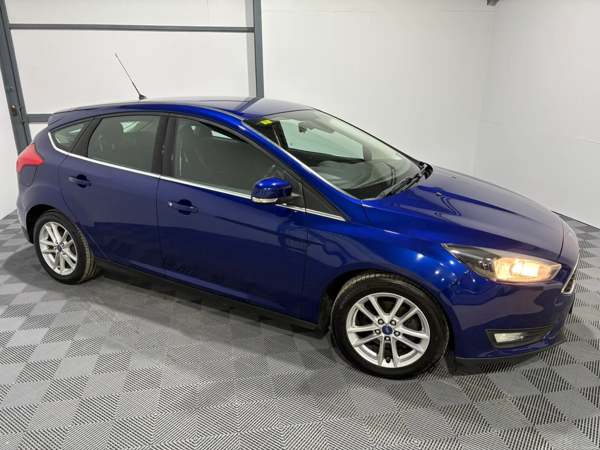 2015 Ford Focus Zetec 1.0 100 Bhp Manual - Image 3