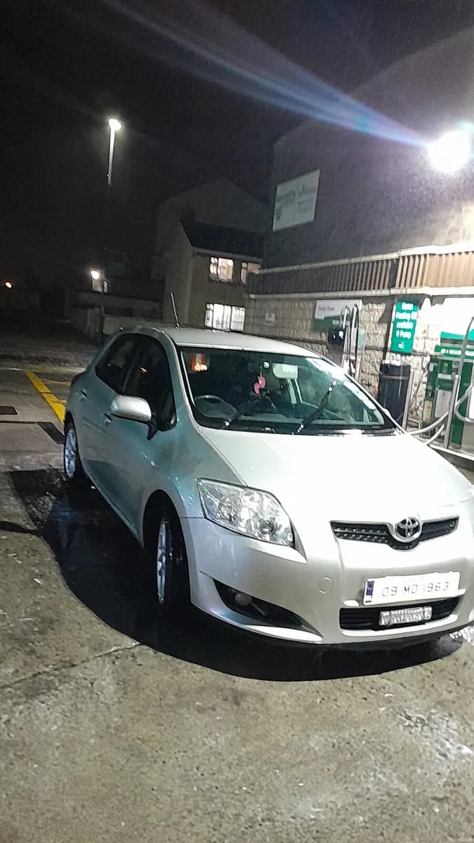 Toyota auris 1.4 diesel d4d open to  offers ncttax - Image 2