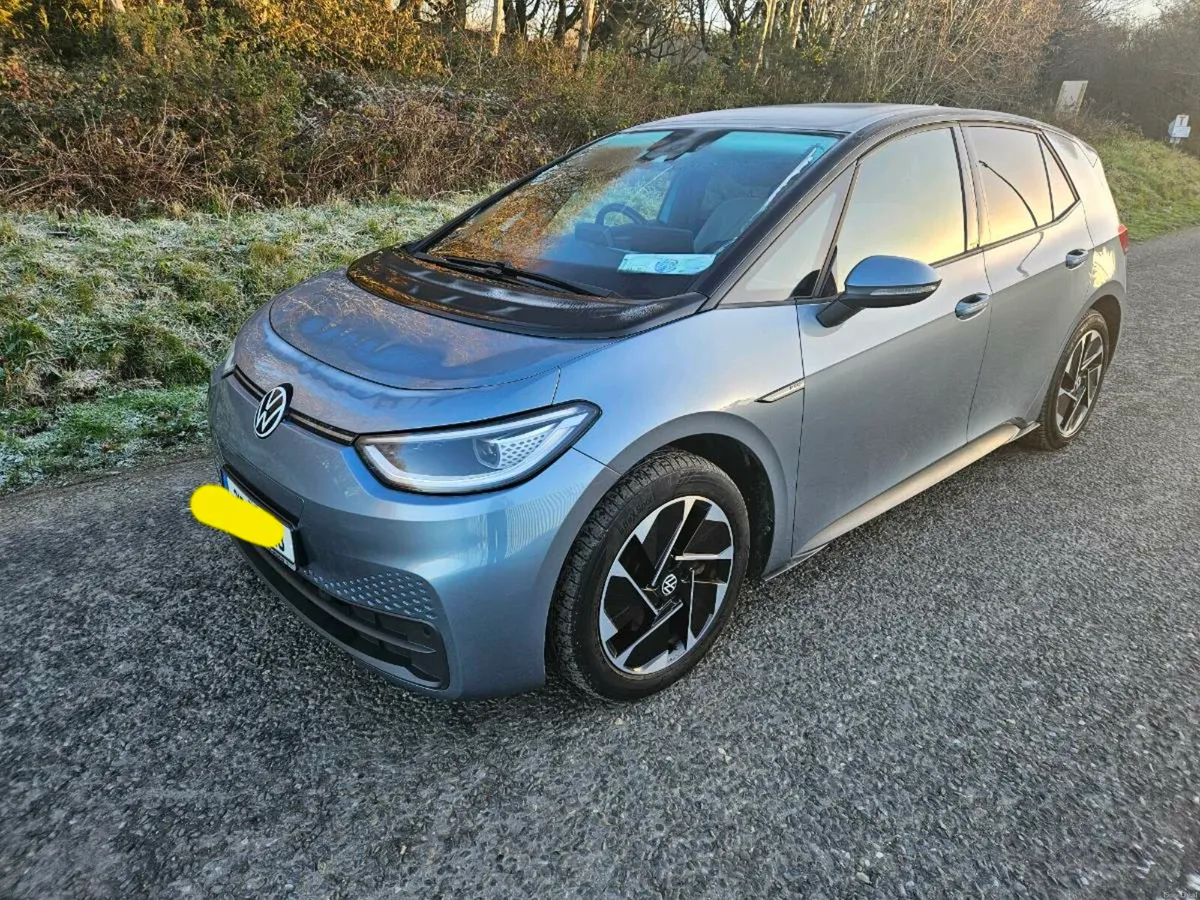 ID3 Volkswagen ProFamily - Sunroof - High Spec - Image 1