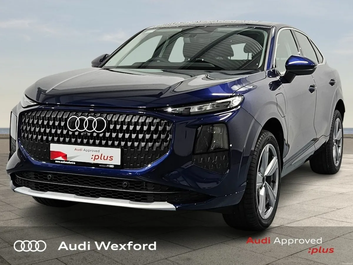 Audi Q3 Audi Q3 Sportback SE e-hybrid  200 kW S tr - Image 4