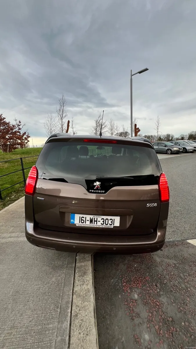 Peugeot 5008 2016 - Image 3