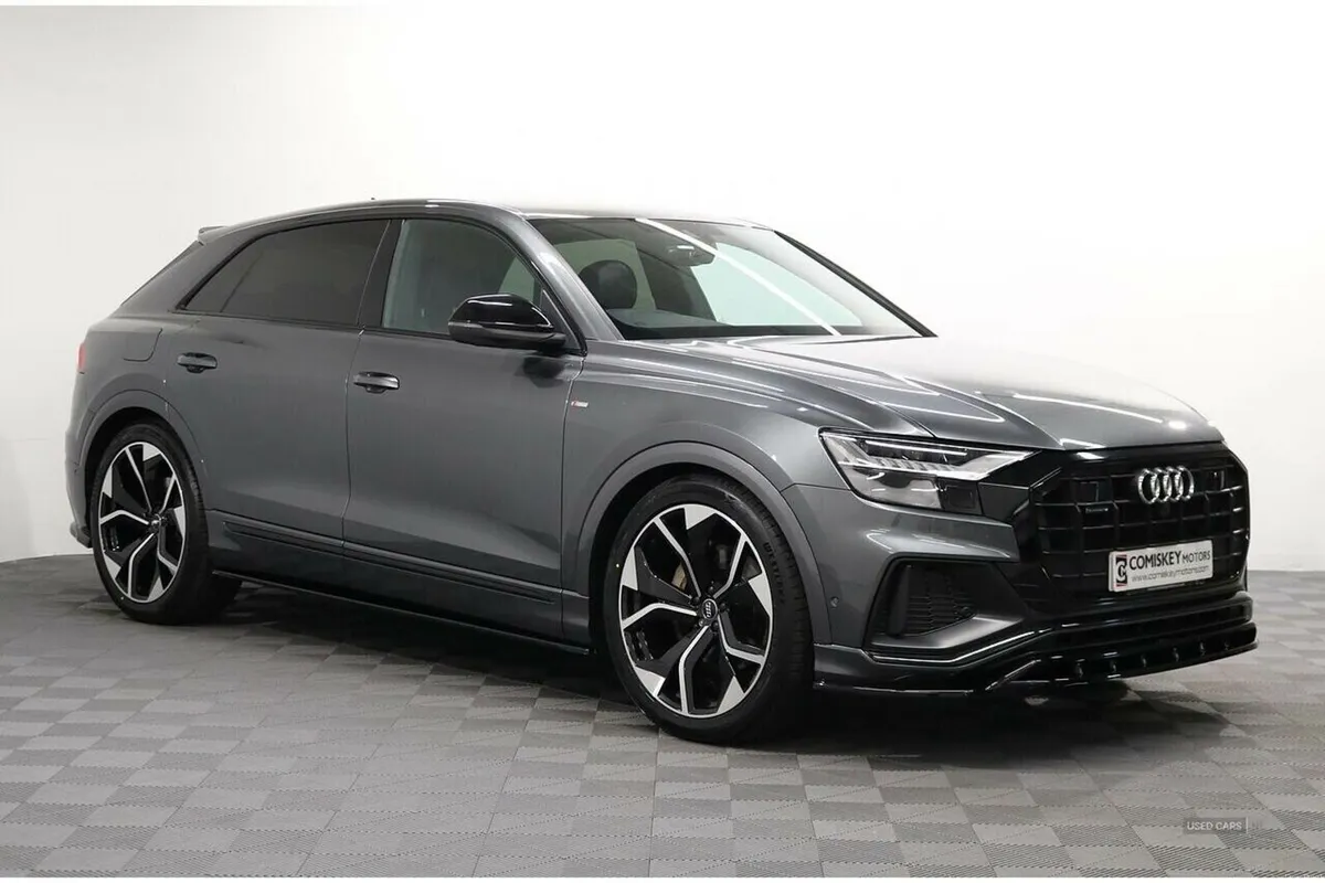 Audi Q8 TDI V6 Black Edition - Image 1